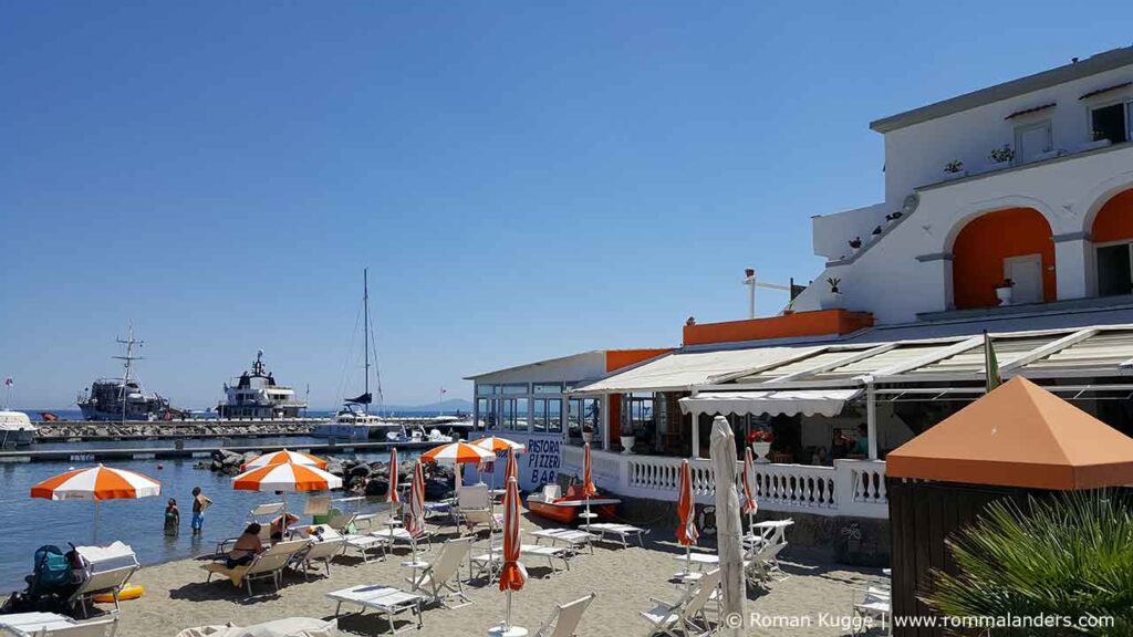 Stadtstrand Lacco Ameno Ischia